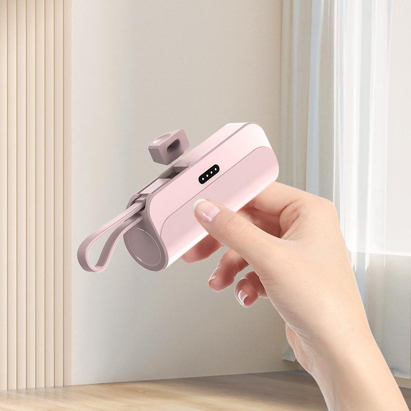 ✨Tragbare Powerbank mit hoher Kapazität und integrierten Kabeln