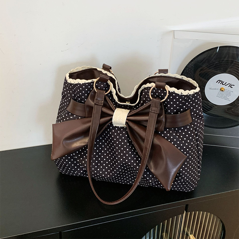 Damen elegante Schultertasche mit Polka-Dots, Spitze und Schleife