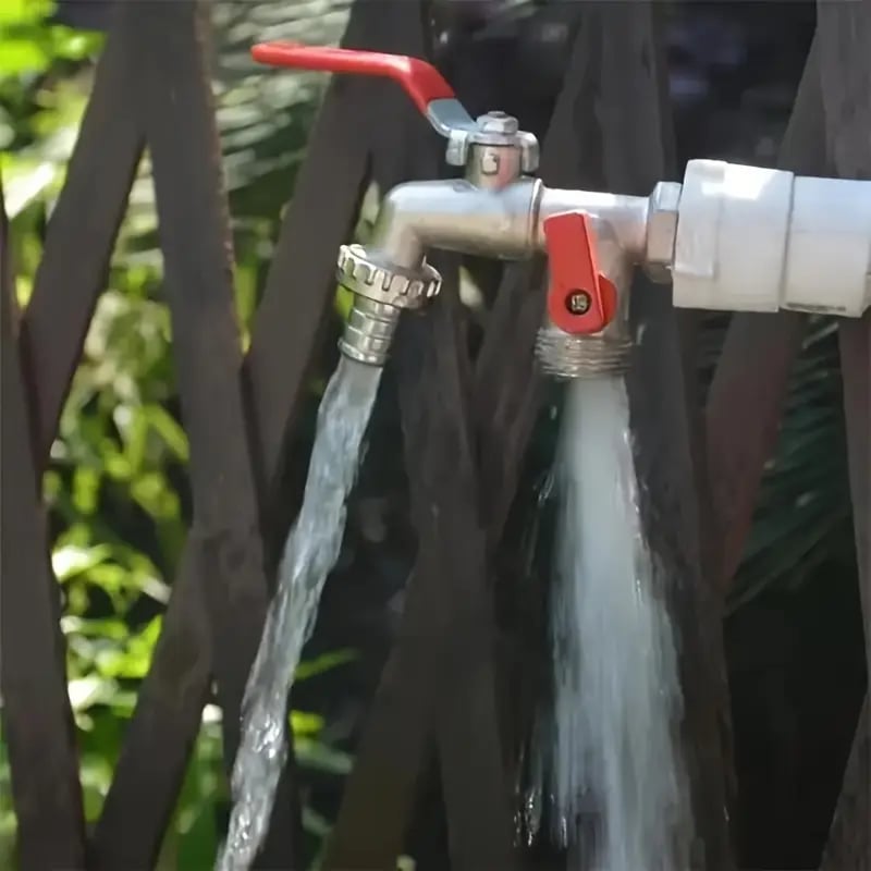 🚰 50% RABATT! 🔧 WRAS-zugelassener Doppelauslass-Außenhahn – Frostsicheres Messing, Eingebautes Rückschlagventil & Perfekt Für Garten & Hausgebrauch 🏠