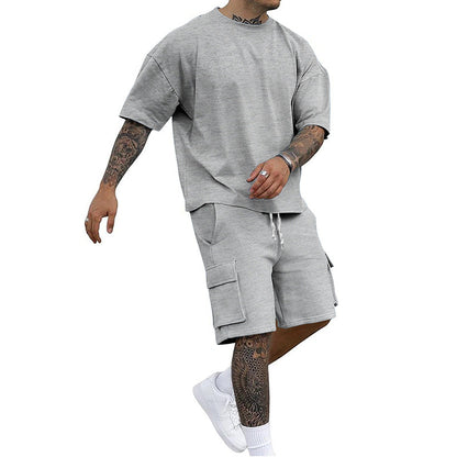 Set aus Freizeit-T-Shirt mit kurzen Ärmeln und Shorts für Herren