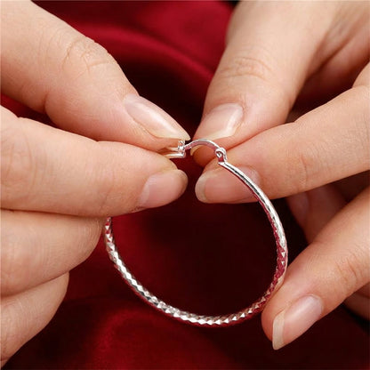 ⏰ 50 % RABATT – Nur für kurze Zeit ✨Diamond-Cut Hoop Earrings for Women