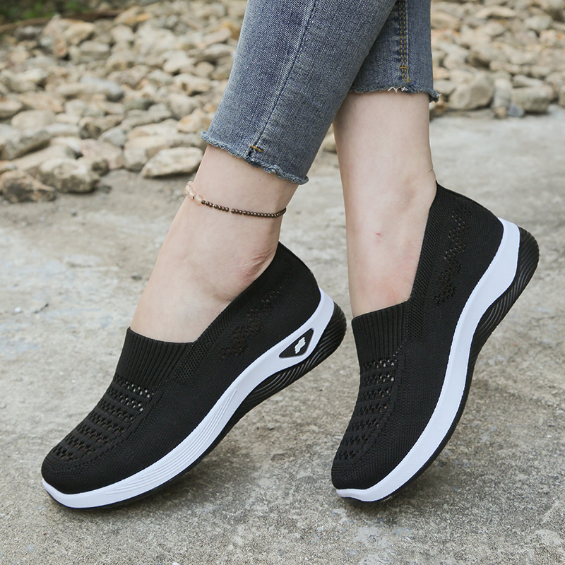 👟 50% RABATT! 🌬️ Atmungsaktive Mesh-Slipper für Damen – Leicht, flexibel & perfekt für Zuhause und Freizeit ✨