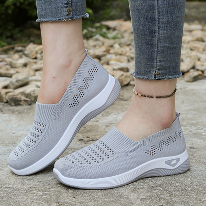 👟 50% RABATT! 🌬️ Atmungsaktive Mesh-Slipper für Damen – Leicht, flexibel & perfekt für Zuhause und Freizeit ✨