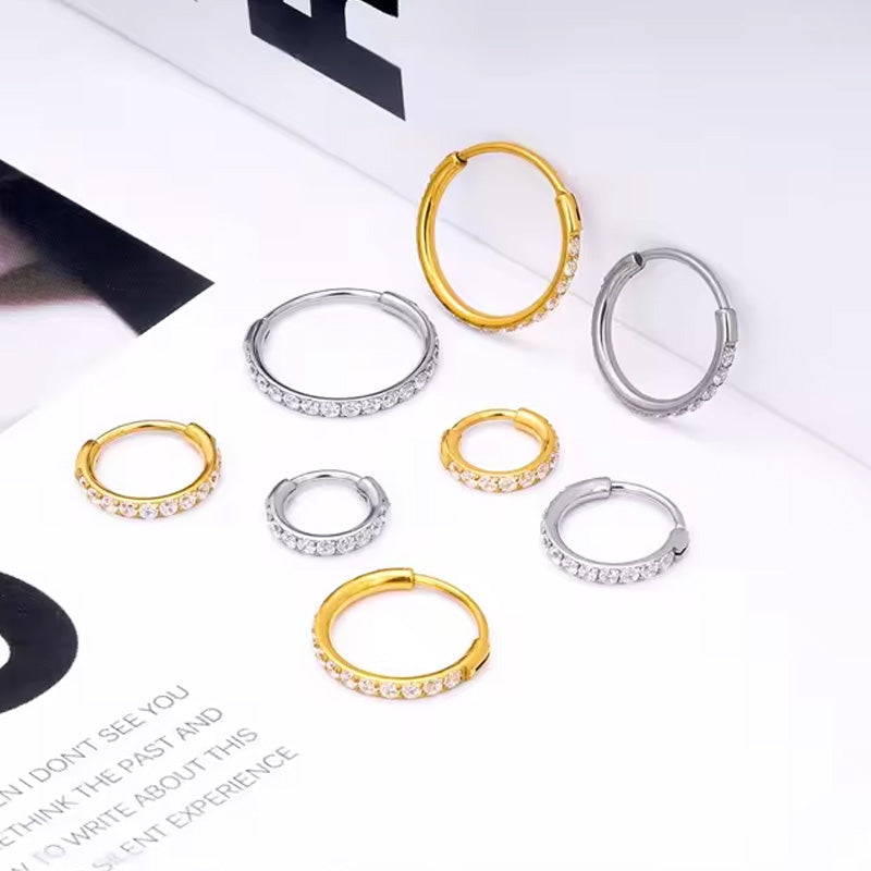 Stilvolle Diamantohrringe & Nasenring