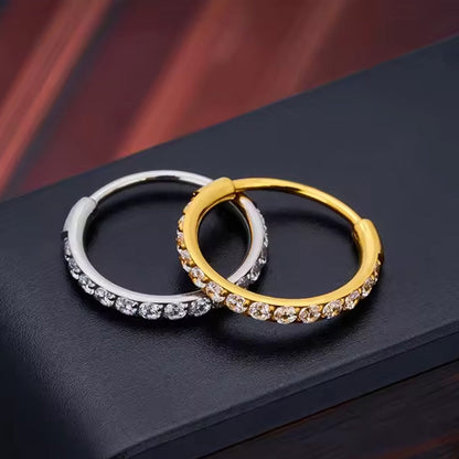 Stilvolle Diamantohrringe & Nasenring