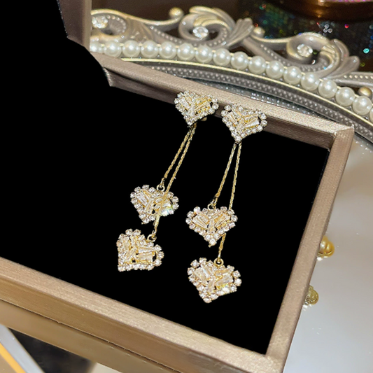 Herz-Ohrringe mit langer Kette – romantisch & zeitlos❤️✨