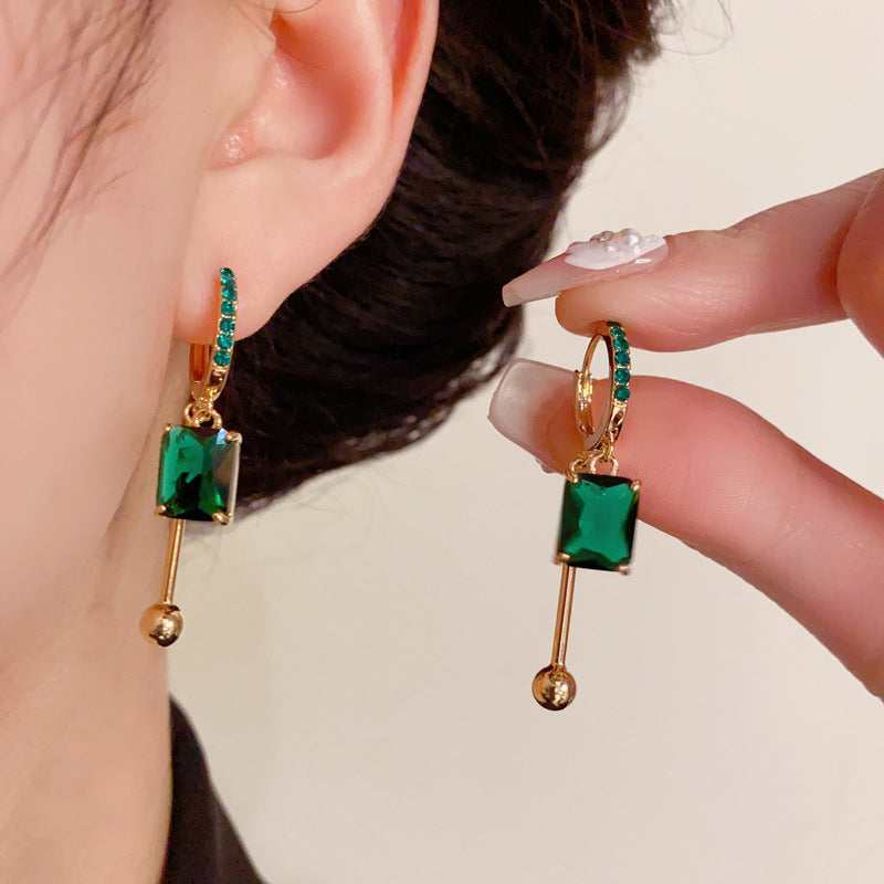 Elegante Vintage-Synthetikdiamant-Tropfenohrstecker