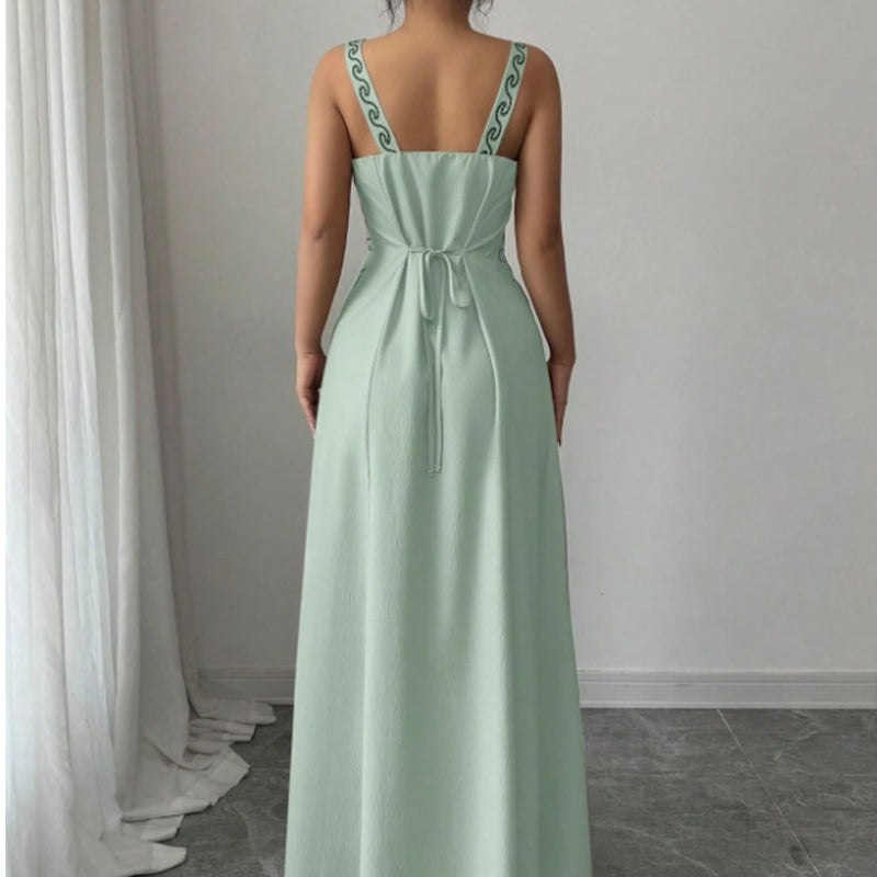 Ärmelloses Kleid mit V-Ausschnitt, Blumenmuster und Schlitz