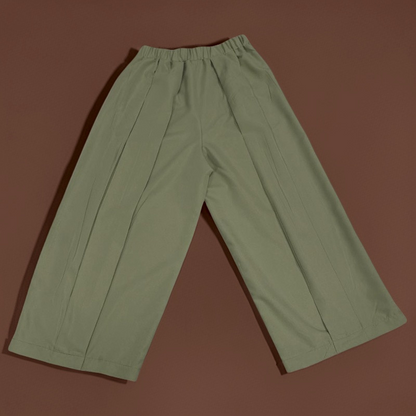 👖 50% RABATT! ✨ Damen Weite Hose – Falten, elastische Taille, 7 Farben & Größen S-2XL – Leicht, luftig & perfekt für Frühling, Büro oder schicke Freizeit-Looks 🍁