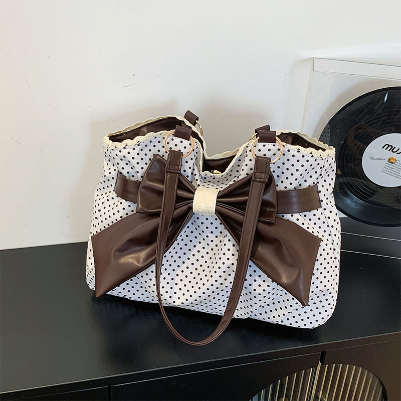 Damen elegante Schultertasche mit Polka-Dots, Spitze und Schleife