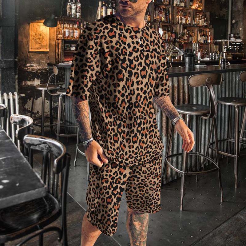 🐆 Nur für kurze Zeit 50 % Rabatt! ✨ Herren-Set mit Leopardenmuster – Kurzarmshirt & Shorts, 3D-Druck 🧊