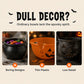 Decorazione di Halloween con zucca dagli occhi rossi